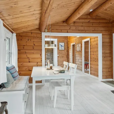 3 Bedroom Beautiful In *